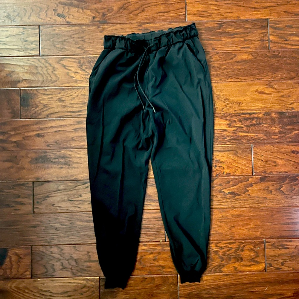 Lululemon Stretch High Rise Jogger